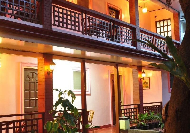 צימר Lola Itang Pension