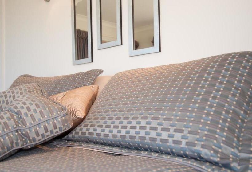 مبيت وإفطار Ohuka Place Homestay