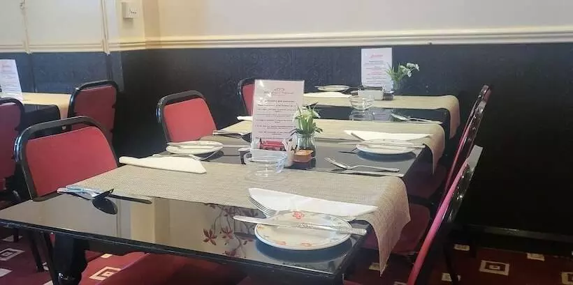 민박 The Blenheim Mount