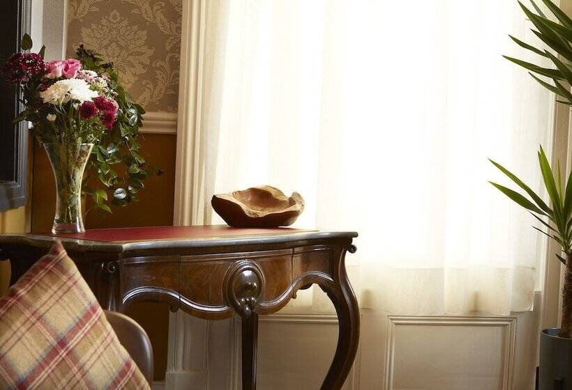 فندق Ashburton House  B&b