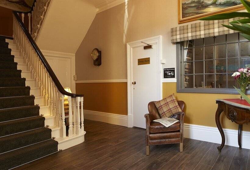 فندق Ashburton House  B&b
