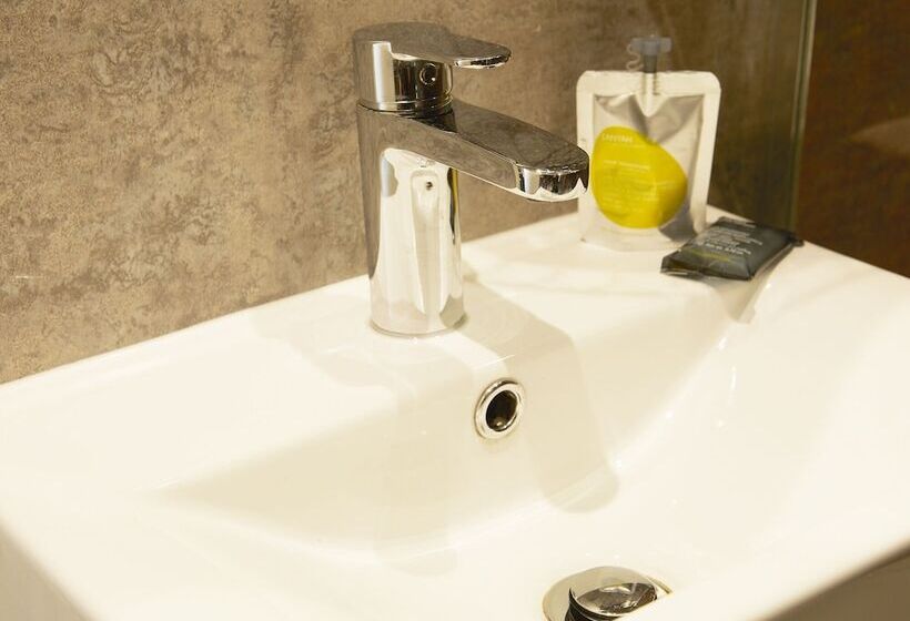 فندق Ashburton House  B&b