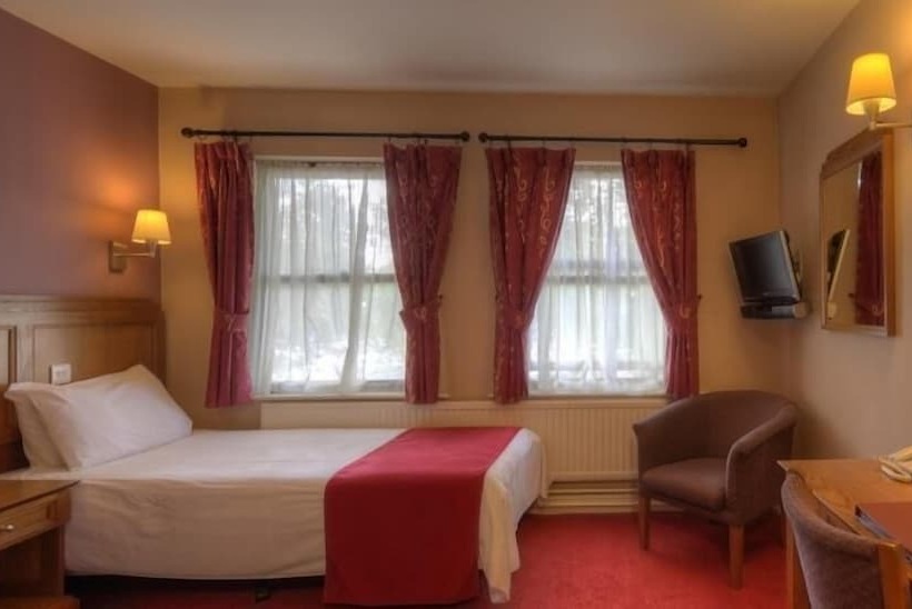 فندق Brentwood Inn By Greene King Inns