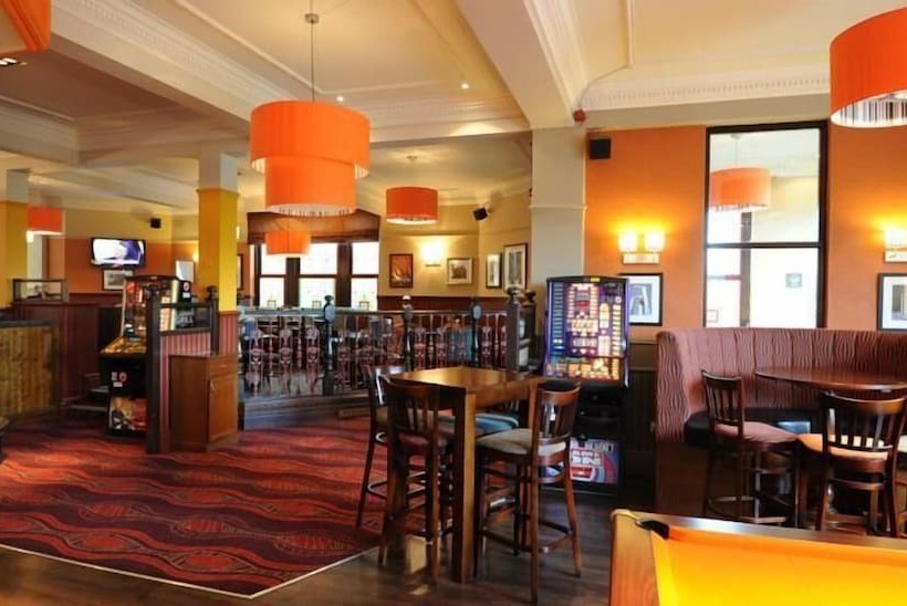 فندق Brentwood Inn By Greene King Inns