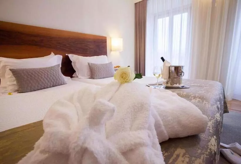 هتل Convento Da Serta