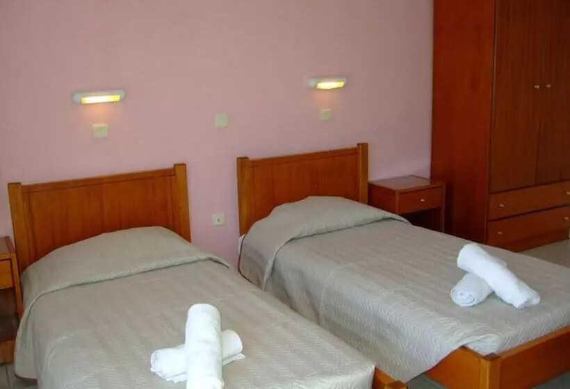 בית מלון כפרי Millenium Studios