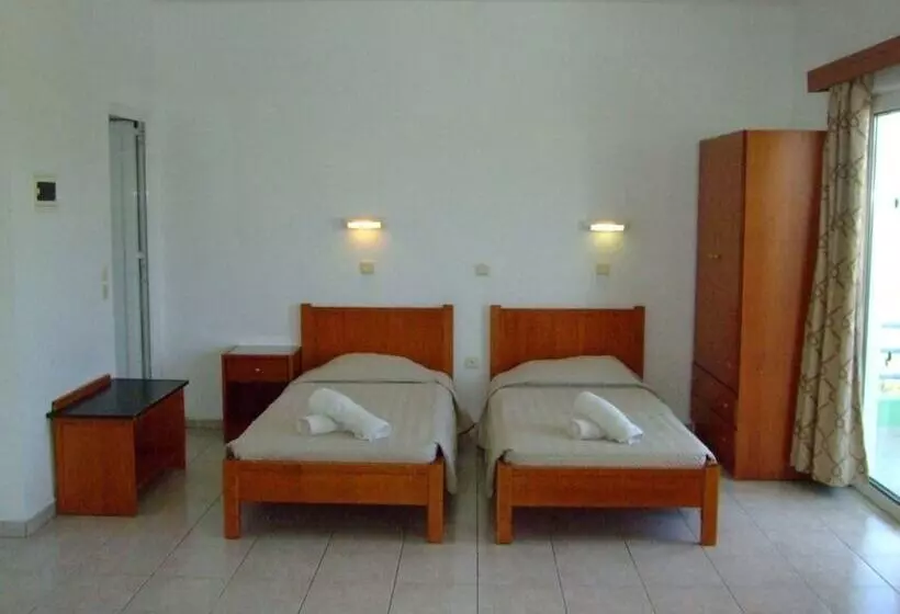 בית מלון כפרי Millenium Studios