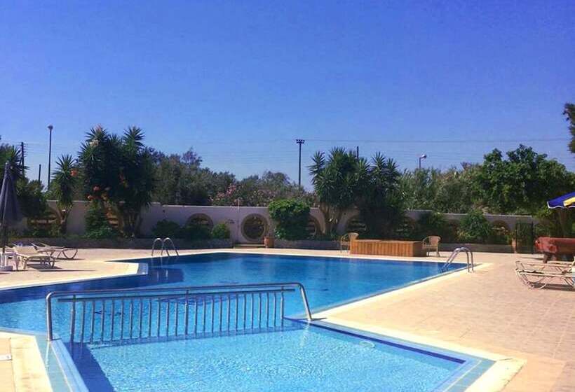 בית מלון כפרי Millenium Studios