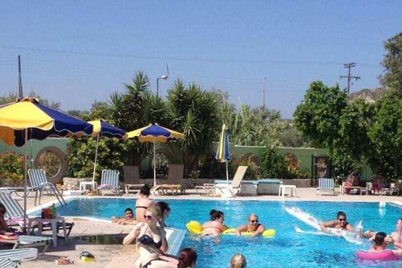 בית מלון כפרי Millenium Studios