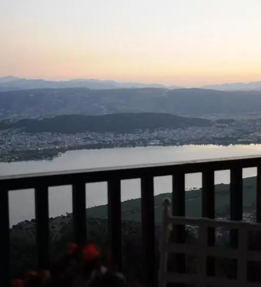 Отель Mir Boutique