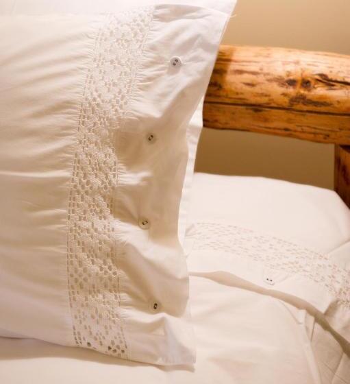 בית מלון כפרי Mir Boutique