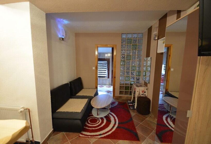 هتل Pansion Winnetou