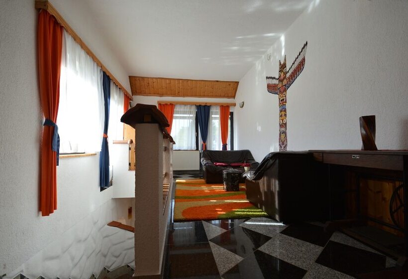 هتل Pansion Winnetou