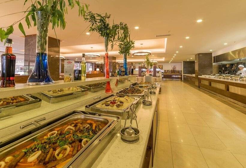 Ramada by Wyndham Resort Kusadasi