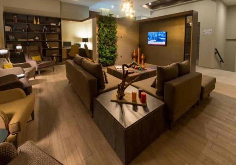 בית מלון כפרי Residence Inn By Marriott Sarajevo