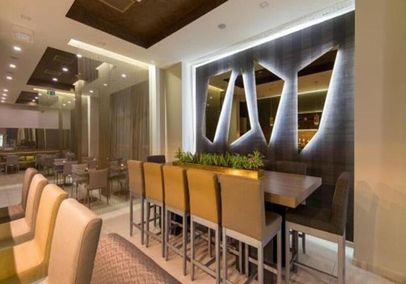 בית מלון כפרי Residence Inn By Marriott Sarajevo