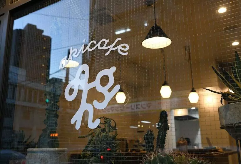 Пансион Guesthouse Akicafe Inn