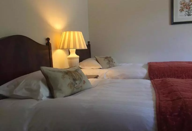 ペンション Glenburnie House