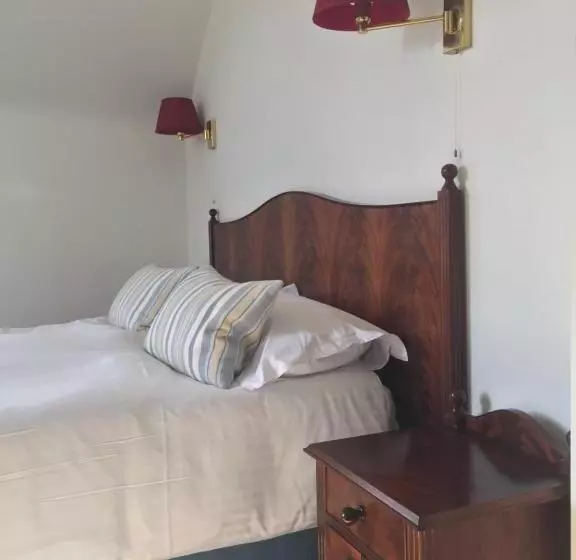 ペンション Glenburnie House