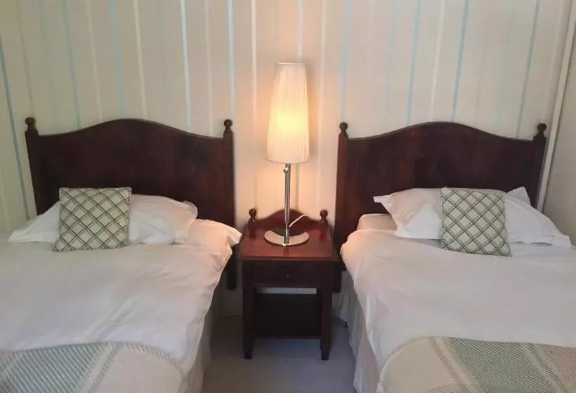 ペンション Glenburnie House