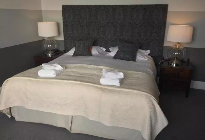 ペンション Glenburnie House