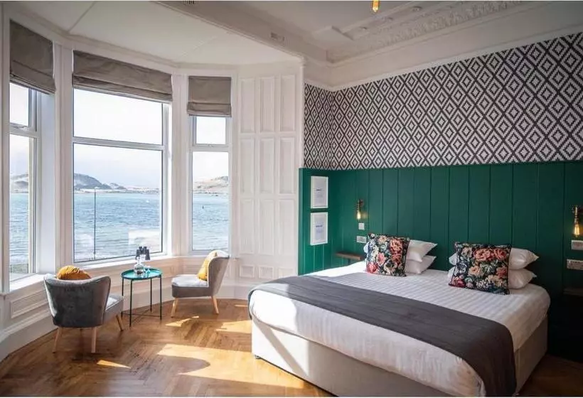 ペンション Glenburnie House