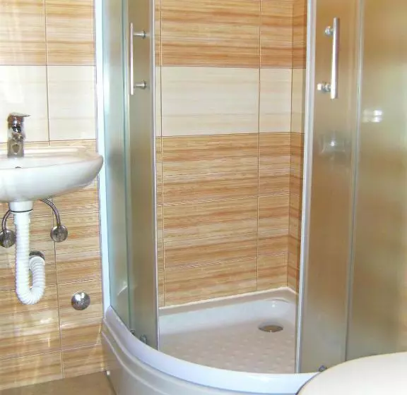 پانسیون Pansion Pero Elez Medjugorje