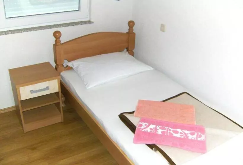 پانسیون Pansion Pero Elez Medjugorje