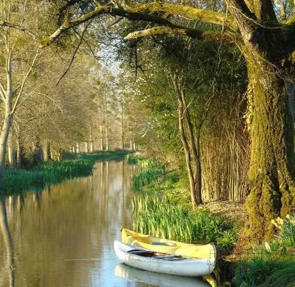 ベッドアンドブレックファースト Le Petit Moulin Tournesol Bnb