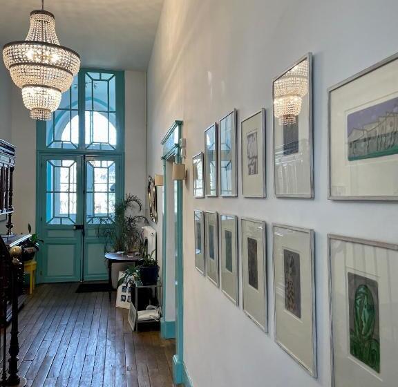 مبيت وإفطار Villa Vallière Bed&breakfast