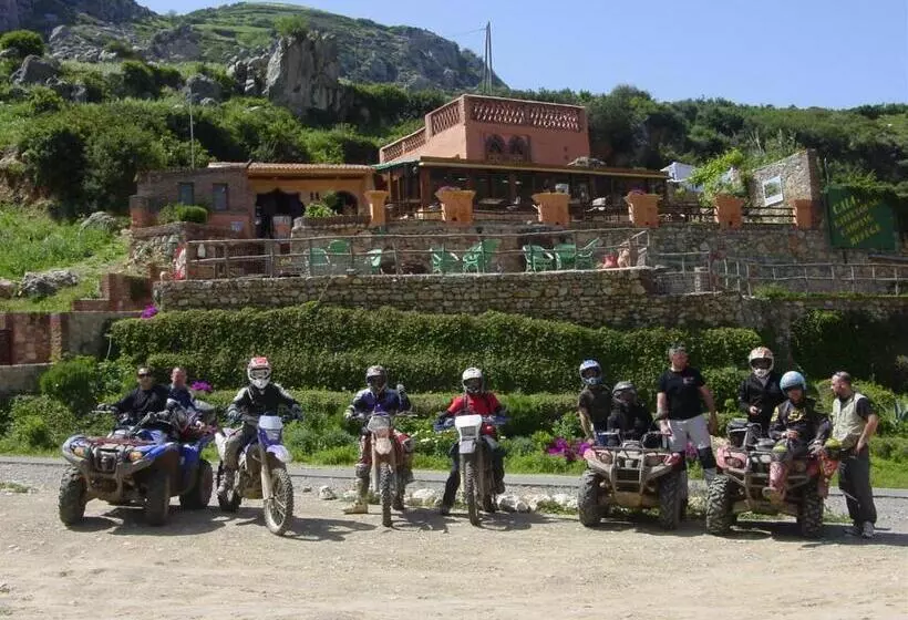 Retkeilymaja Caiat Lounge Refuge