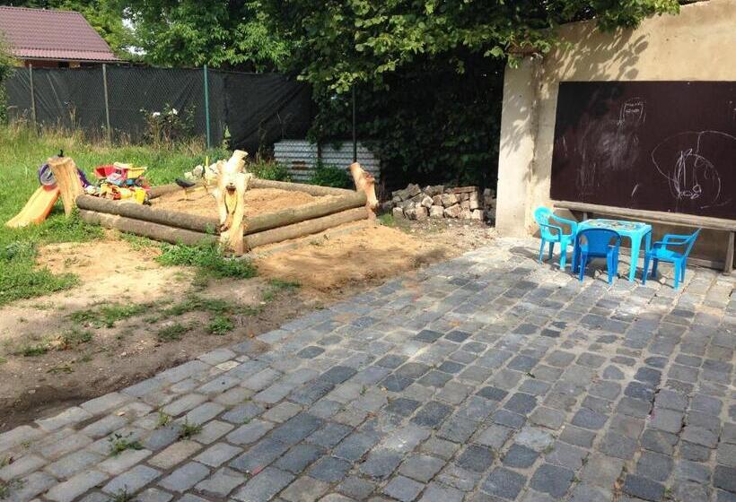 호스텔 Restaurace U Kostela