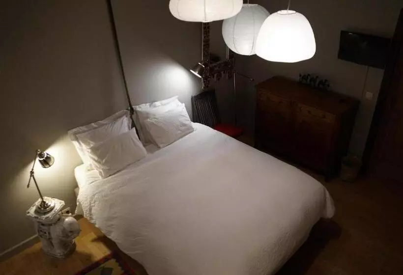 B&b Cense De La Tour