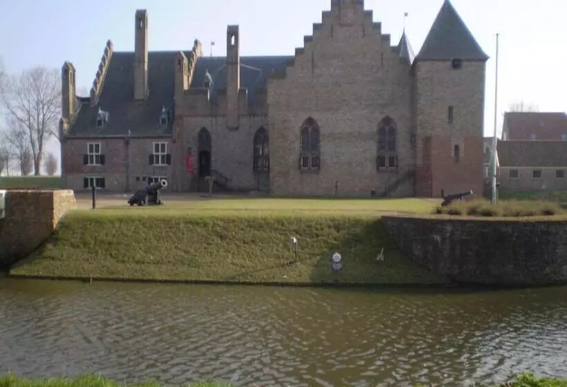 Aamiaismajoitus (B&B) Bed En Breakfast Dirosa