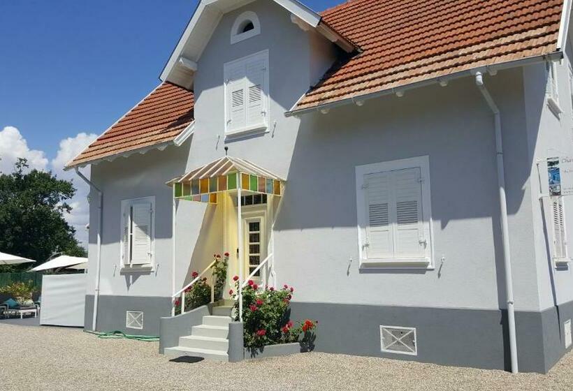 مبيت وإفطار Au Berceau Du Loup Agile