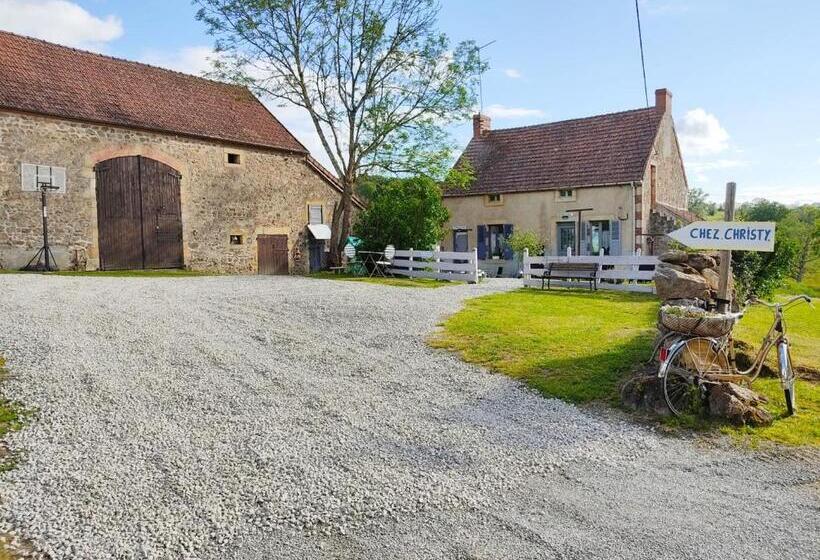 Aamiaismajoitus (B&B) Chez Christy Chemin Des Dinots