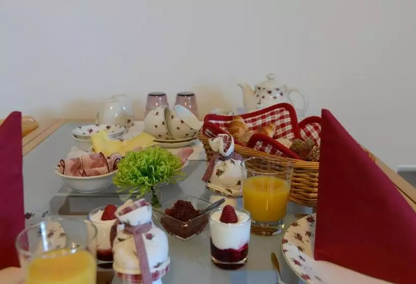 Aamiaismajoitus (B&B) Dinie S Bed En Brood