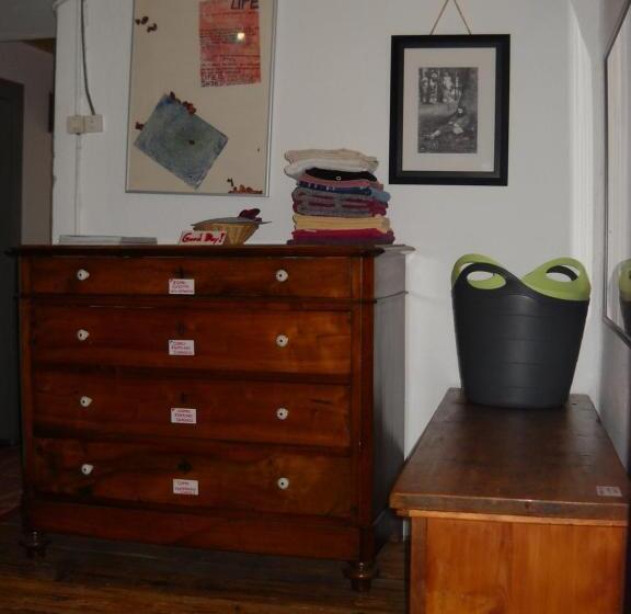 Bed and Breakfast Guesthouse By Wild