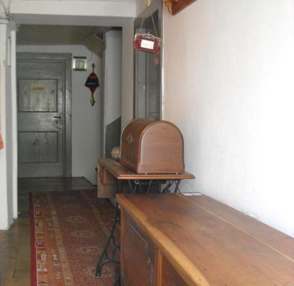 Bed and Breakfast Guesthouse By Wild