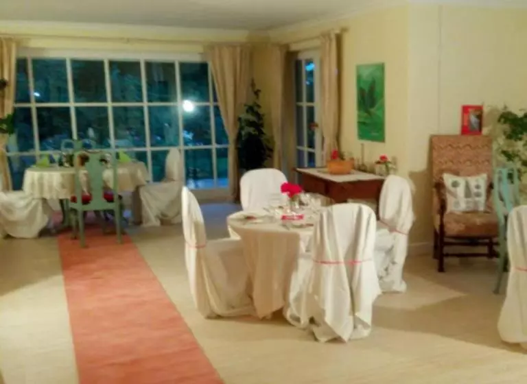 ベッドアンドブレックファースト Zimmer Mit Teichblick