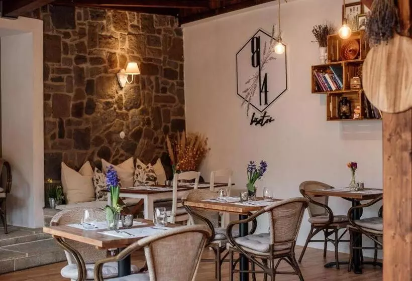 ホテル Hazai Provence