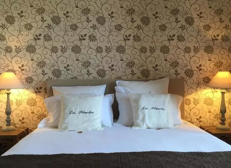 Le Manoir De Bénédicte B&b