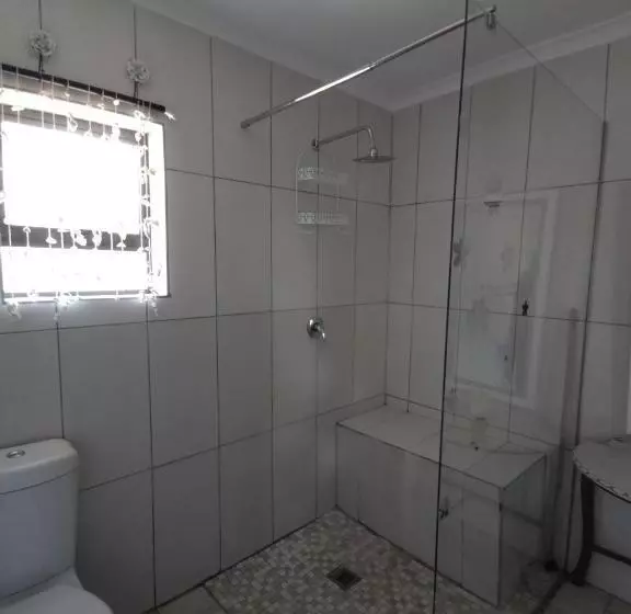 Majatalo Dollies Place