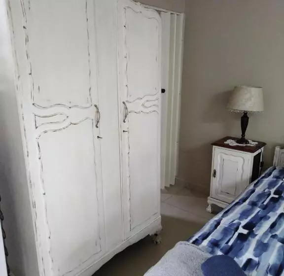 Majatalo Dollies Place