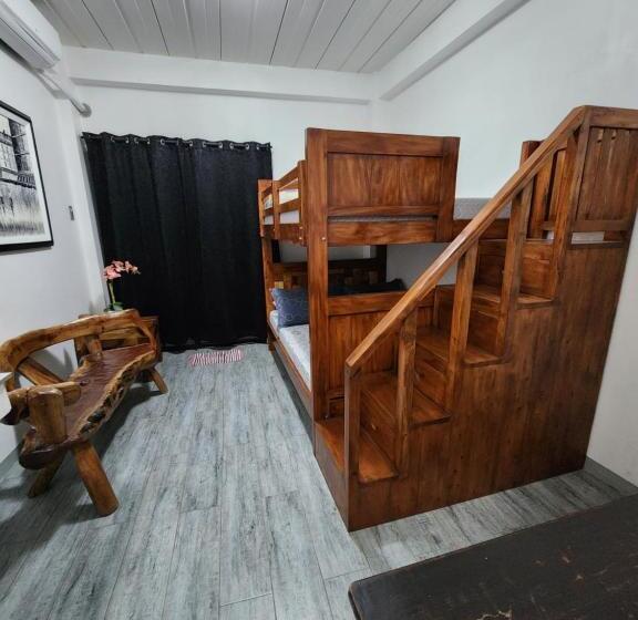 Herberge Ashburn S Transient Bauang La Union   Barkada, Limited Parking, Self Check In, Self Service