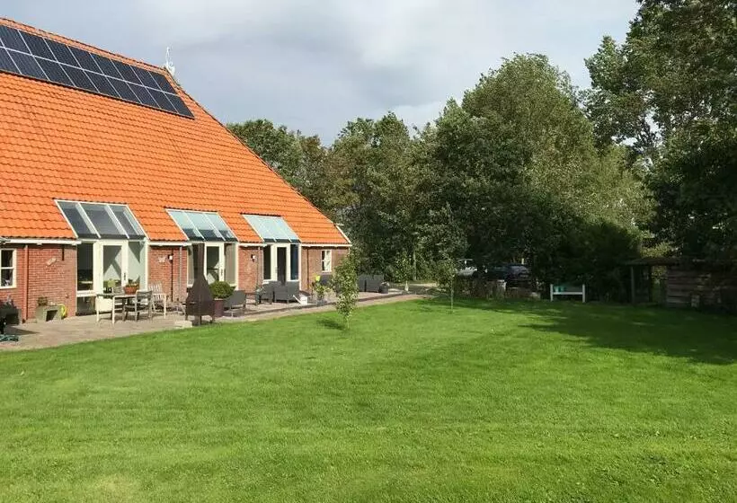 ベッドアンドブレックファースト Altenburgpleats