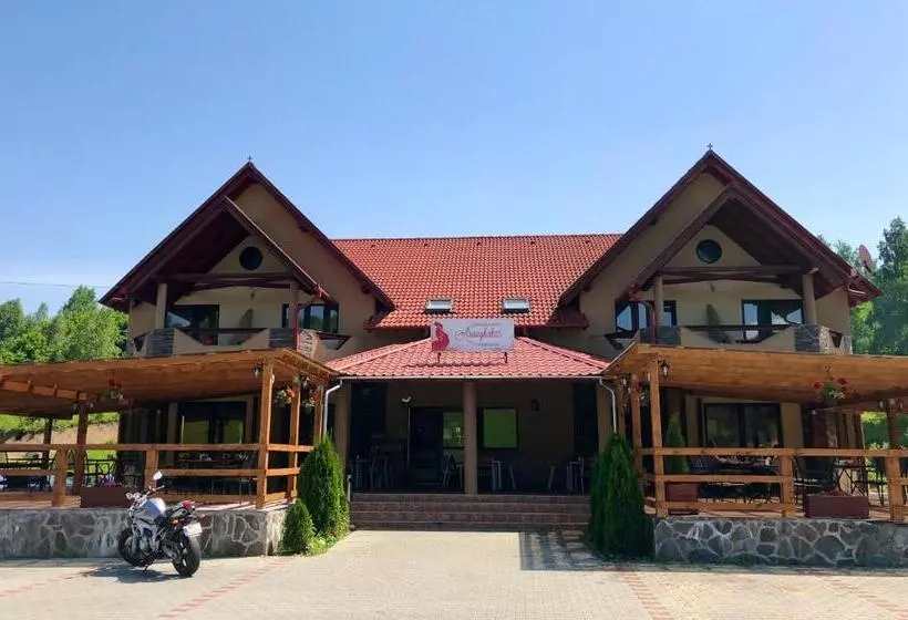 Aamiaismajoitus (B&B) Aranykakas étterem és Panzió