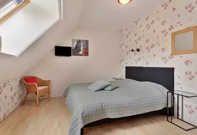 Bed and Breakfast Bron Van Rust