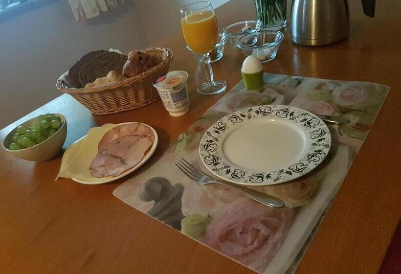 Bed and Breakfast Bron Van Rust