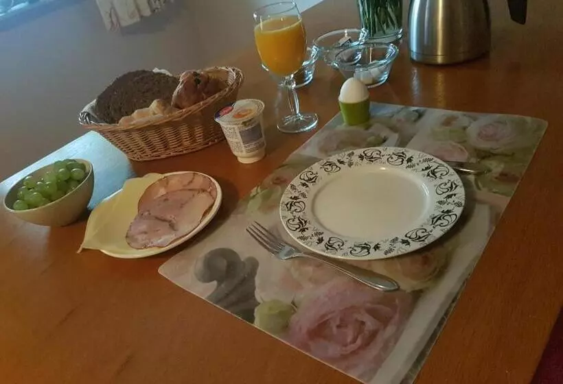 Bed and Breakfast Bron Van Rust